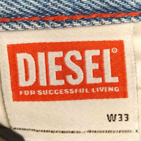 ディーゼル DIESEL Straight Fit Mid-Rise Lightly Washed Jeans メンズ 33