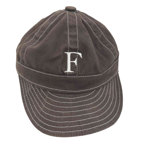 au vrai chic britain Fロゴ 6パネルキャップ メンズ