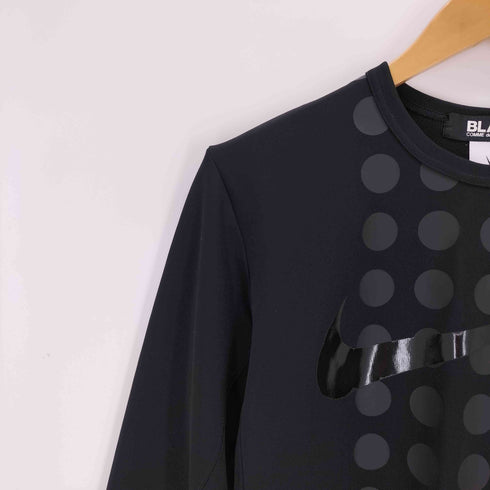 ブラックコムデギャルソン BLACK COMME des GARCONS スウォッシュロゴプリント ドットL/Sカットソー レディース JPN:M