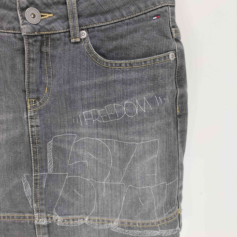 トミー TOMMY GIRL FREEDOM LOVE YOUALL 両面プリント ロゴ刺繍 デニム ショート スカート Y2K レディース M