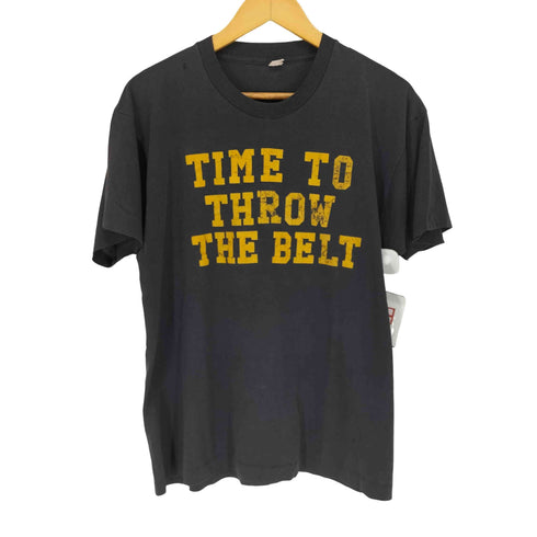 TIME TO THROW THE BELT 袖裾シングル クルーネックTシャツ メンズ