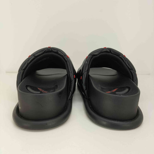 チャールズアンドキース CHARLES&KEITH Dahlia ダリア パッドキルトハートプリントサンダル レディース EUR:37