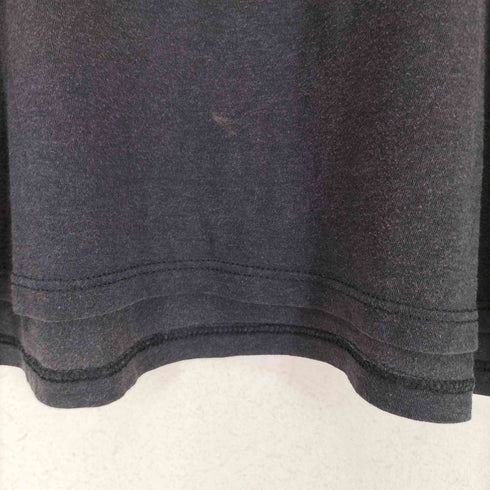 ON LOCATION AT OLD TUGSON 袖シングル 両面プリントクルーネックTシャツ メンズ