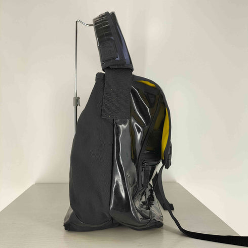 ポーター PORTER エナメル メッセンジャーバッグ メンズ