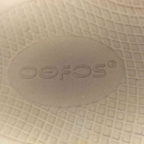 ウーフォス oofos リカバリーサンダル トングサンダル レディース 37