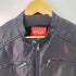 ゲス GUESS フェイクレザーバイカーデザインジャケット メンズ import:M
