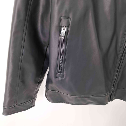 ゲス GUESS フェイクレザーバイカーデザインジャケット メンズ import:M