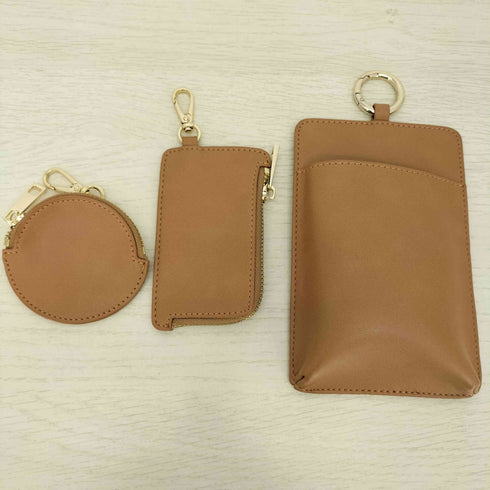 パピヨネ PAPILLONNER いつだって持ちたくなるチャームバッグ レディース