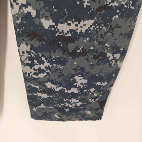 ユーエスネイビー U.S.NAVY NWUデジタルパターンカモ柄カーゴパンツ メンズ 29/32