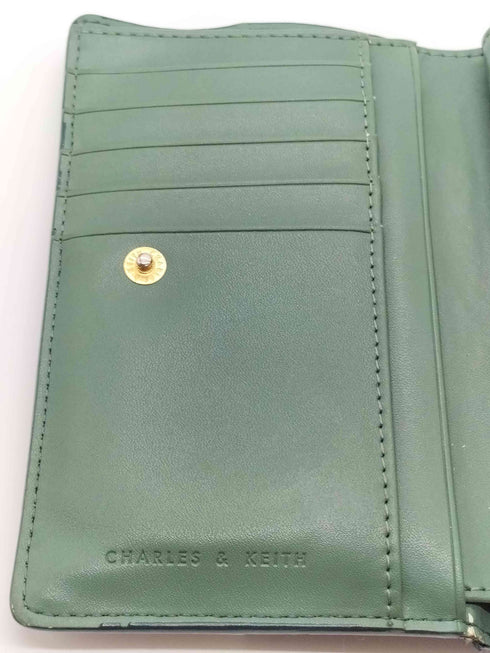 チャールズアンドキース CHARLES&KEITH スナップボタン スモールウォレット - ティール レディース