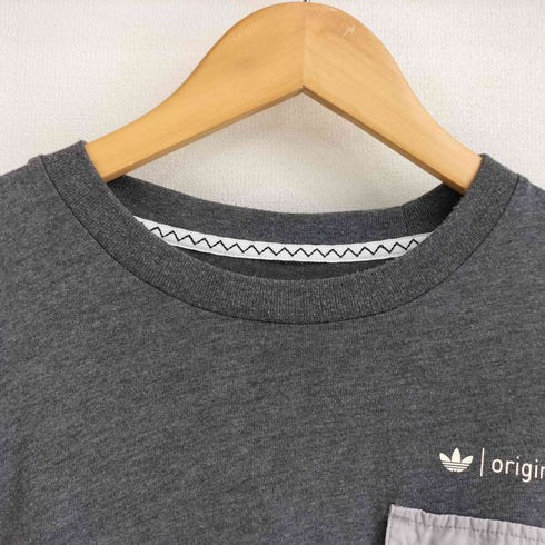 アディダスオリジナルス adidas Originals レーヨン混 胸ポケット 半袖カットソー メンズ import:M