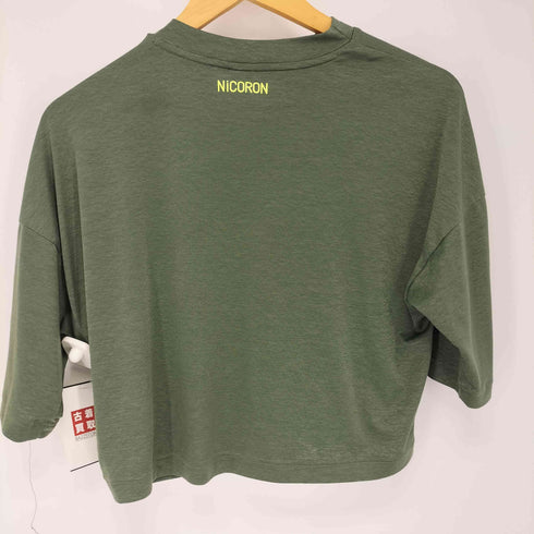 プーマ PUMA ワンポイントジラフ柄ロゴTシャツ レディース import:S