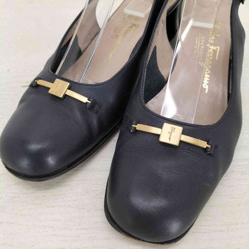 サルヴァトーレフェラガモ Salvatore Ferragamo イタリア製 レザーストラップパンプス レディース 8