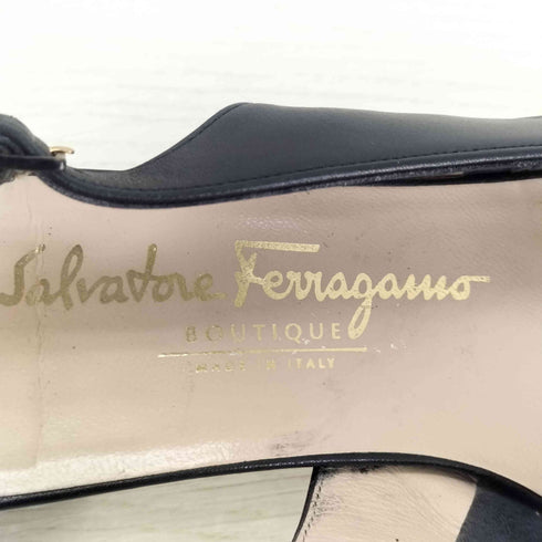 サルヴァトーレフェラガモ Salvatore Ferragamo イタリア製 レザーストラップパンプス レディース 8
