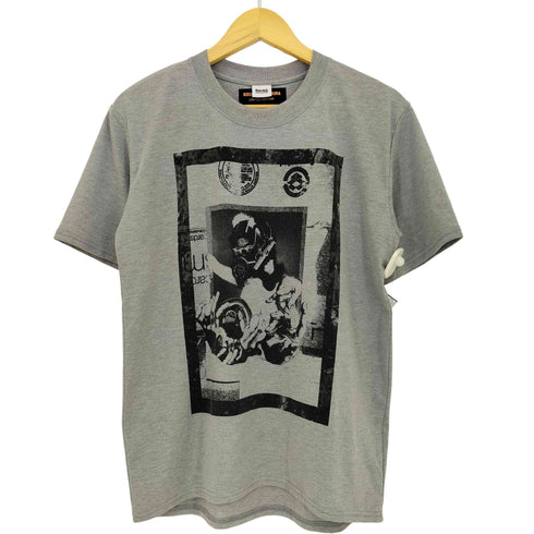 ダイエットブッチャースリムスキン DIET BUTCHER SLIM SKIN KOSUKE KAWAMURA × BRING グラフィック プリント Tシャツ メンズ JPN:1