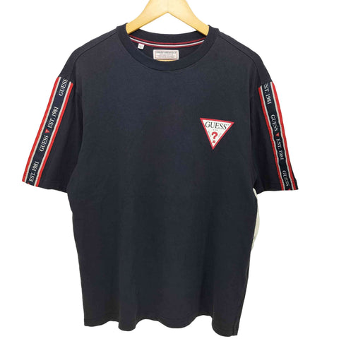 ゲス GUESS Originals SMALL TRIANGLE LOGO TEE メンズ import:M