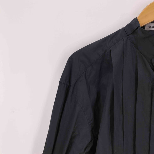 イッセイミヤケメン ISSEY MIYAKE MEN カッタウェイ フロントプリーツシャツ メンズ JPN:M