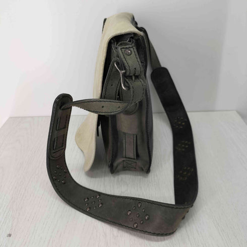 dita スタッズ切替レザーショルダーバッグ メンズ