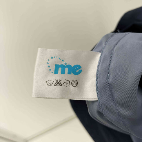イッセイミヤケミー ISSEY MIYAKE me トレンチコート レディース