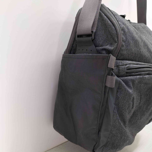 ザノースフェイス THE NORTH FACE 総柄メッセンジャーバック メンズ