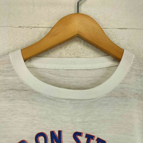 袖裾シングル KEEP ON STROKIN' 1979 フロントプリントクルーネックTシャツ メンズ