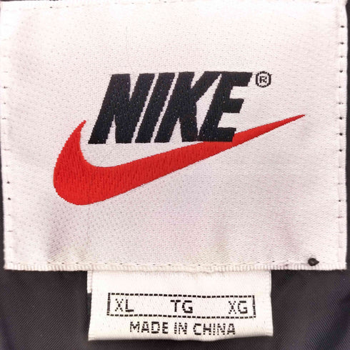 ナイキ NIKE 90S 白タグ スウッシュロゴ刺繍 オーバーサイズ ナイロンジャケット 裾ドローコード メンズ import:XL