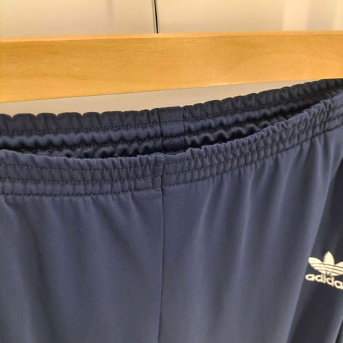 アディダス adidas 万国期タグ トレフォイルロゴ刺繍ジョガーパンツ メンズ