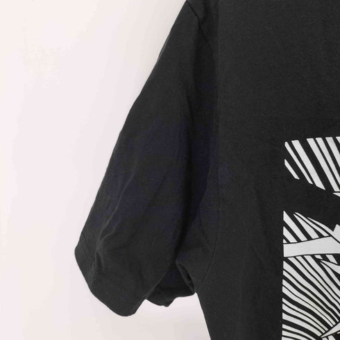 S/S フロントキャラクタープリントクルーネックTシャツ メンズ FREE
