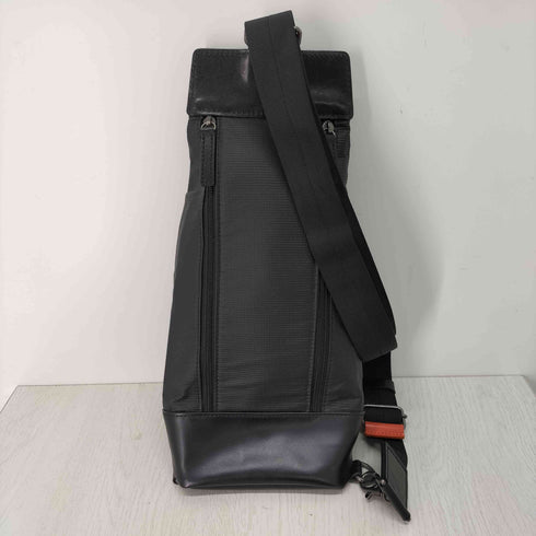 シーケーカルバンクライン ck Calvin Klein ジップデザインショルダーバッグ メンズ