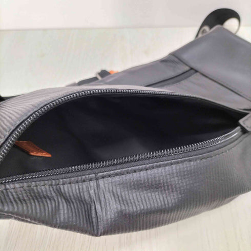 シーケーカルバンクライン ck Calvin Klein ジップデザインショルダーバッグ メンズ