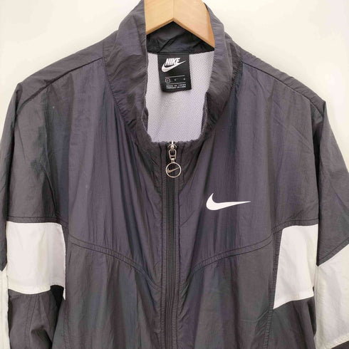ナイキ NIKE WMNS Seasonal WR JKT スウッシュ プリント ジップアップ ナイロン ジャケット レディース import:L