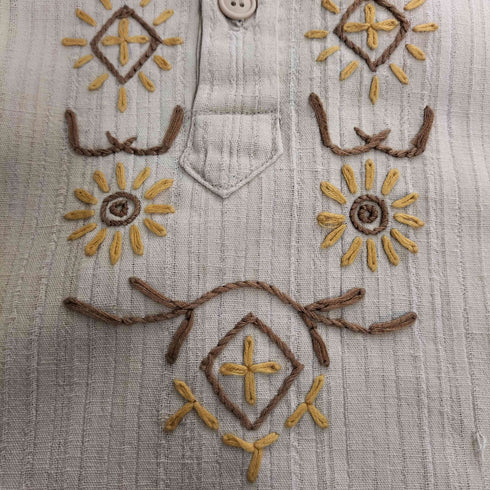刺繍 ヘンリーネック シャツ メンズ