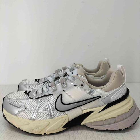 ナイキ NIKE V2K RUN SUMMIT ローカットスニーカー レディース JPN:23