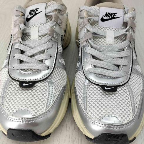 ナイキ NIKE V2K RUN SUMMIT ローカットスニーカー レディース JPN:23