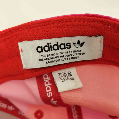 アディダスオリジナルス adidas Originals 総柄サテンベースボールキャップ レディース