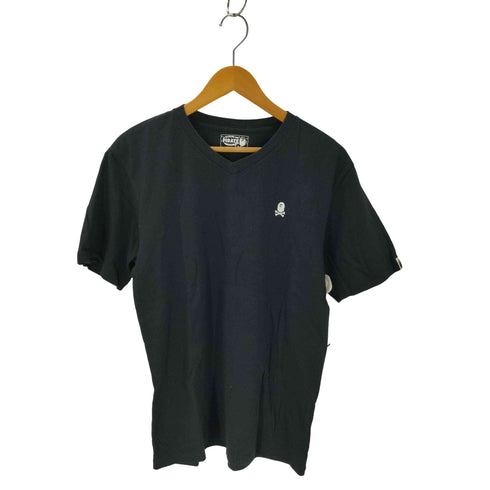 アベイシングエイプ A BATHING APE PIRATE STORE Vネック 半袖Tシャツ メンズ JPN:M