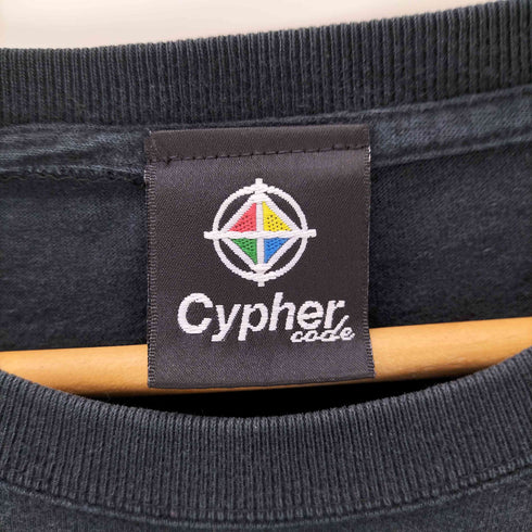 CYPHER CODE ボックスロゴプリント クルーネック半袖Tシャツ メンズ