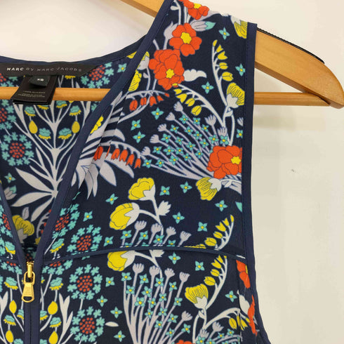 マークバイマークジェイコブス Marc by Marc Jacobs シルク100 ノースリーブブラウス レディース import:XS