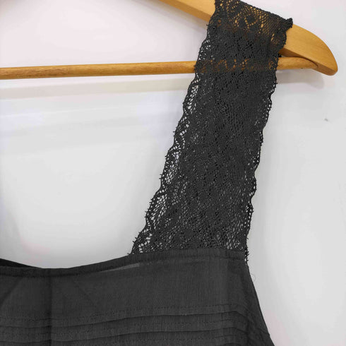 qiri △〇lace pin tuck ワンピース レディース FREE