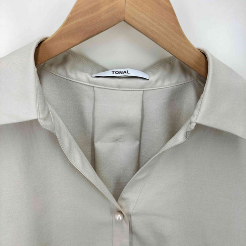 トーナル TONAL 20SS パール釦タックスリーブオープンシャツ レディース JPN:38