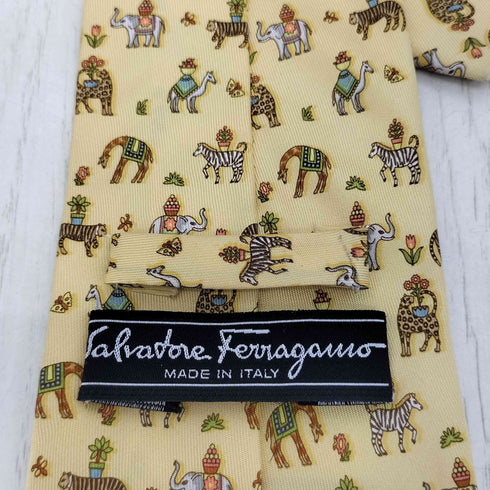 サルヴァトーレフェラガモ Salvatore Ferragamo イタリア製 シルク アニマルネクタイ メンズ