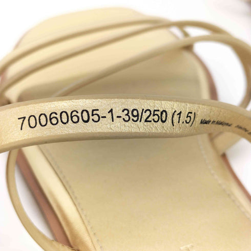 チャールズアンドキース CHARLES&KEITH Lliana リアナ ストラッピースライドサンダル レディース 250 (1.5)