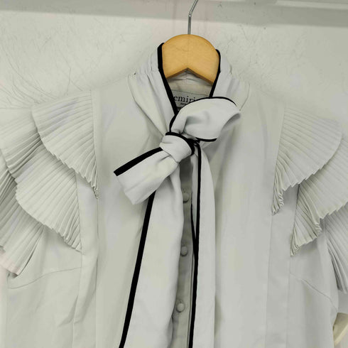 エミリアウィズ EMIRIA WIZ Sleeve frill bowtie blouse レディース M