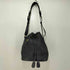 dooney&bourke inc レザー巾着ショルダーバッグ レディース