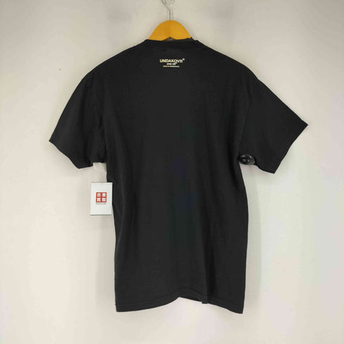 アンダーカバー UNDERCOVER UNDAKOVR ONE オフ フロントプリント S/S Tシャツ メンズ