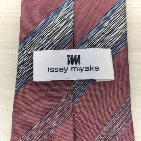 アイムプロダクトイッセイミヤケ im product ISSEY MIYAKE シルク100% 総柄ネクタイ メンズ
