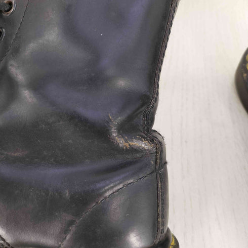 ドクターマーチン Dr.Martens イングランド製 8ホール レースアップブーツ レディース