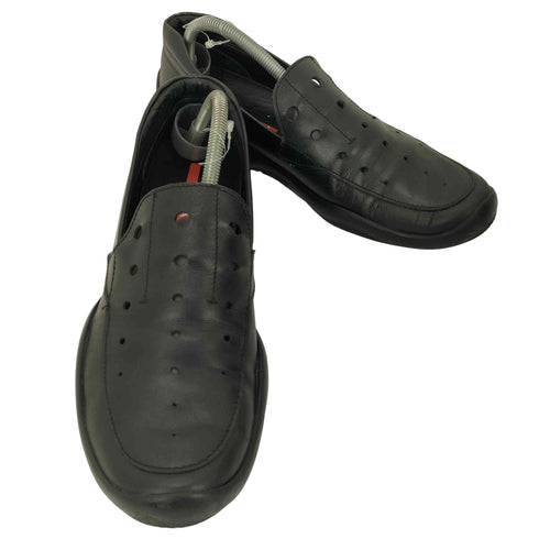プラダ PRADA SPORT パンチングレザーローファー メンズ UK:8.5