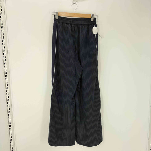 ケイビーエフ KBF 裾ボタンスリット ストライプイージーパンツ レディース ONE SIZE