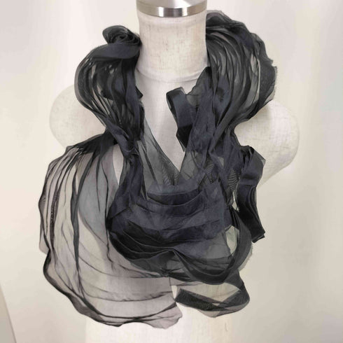 ミー イッセイミヤケ me ISSEY MIYAKE テクスチャ 3D プリーツ ストール レディース ONE SIZE